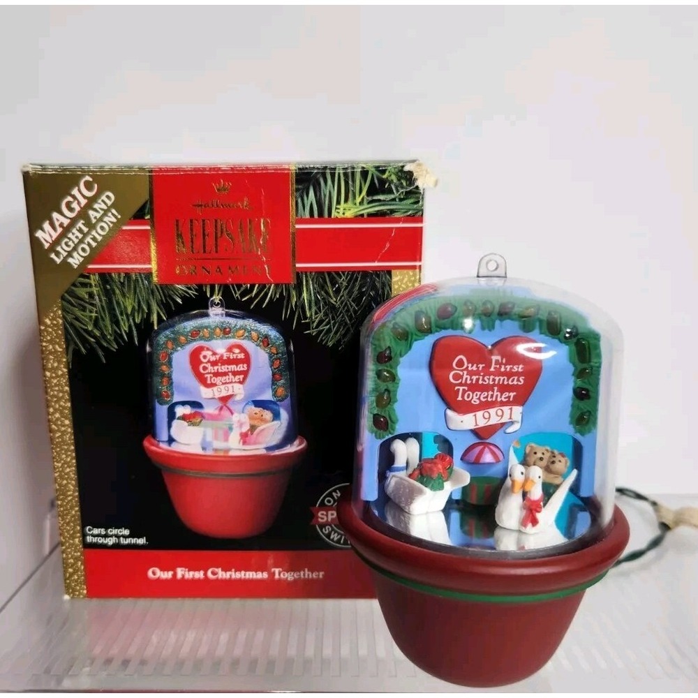 1991 Hallmark Keepsake Magic Our First Christmas Together Ornament Light Motion